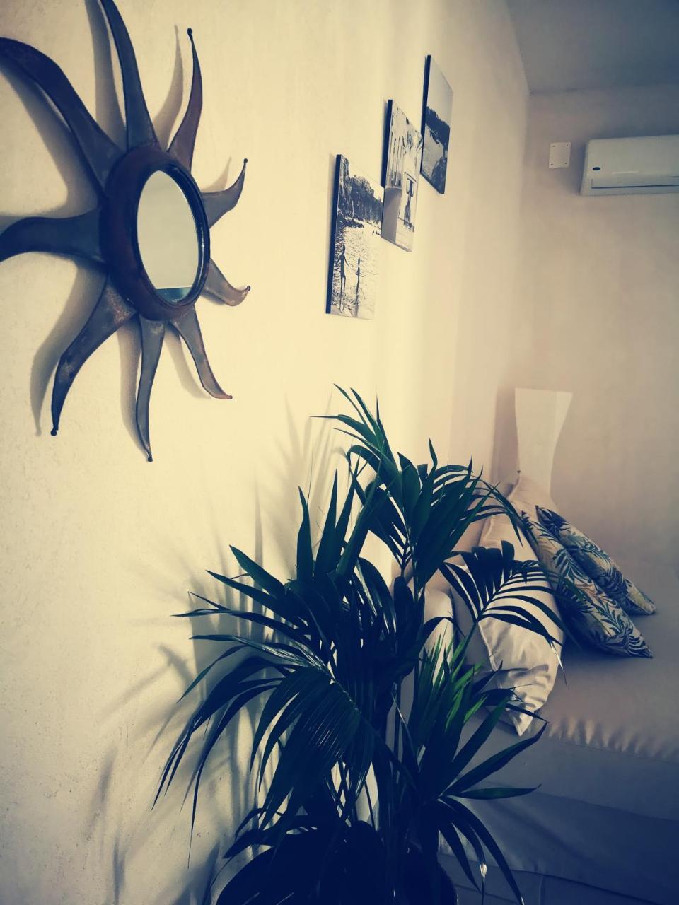 B&B Villa Rosalia Прочида Экстерьер фото